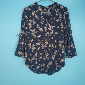 41 Hawthorn Navy Floral Blouse